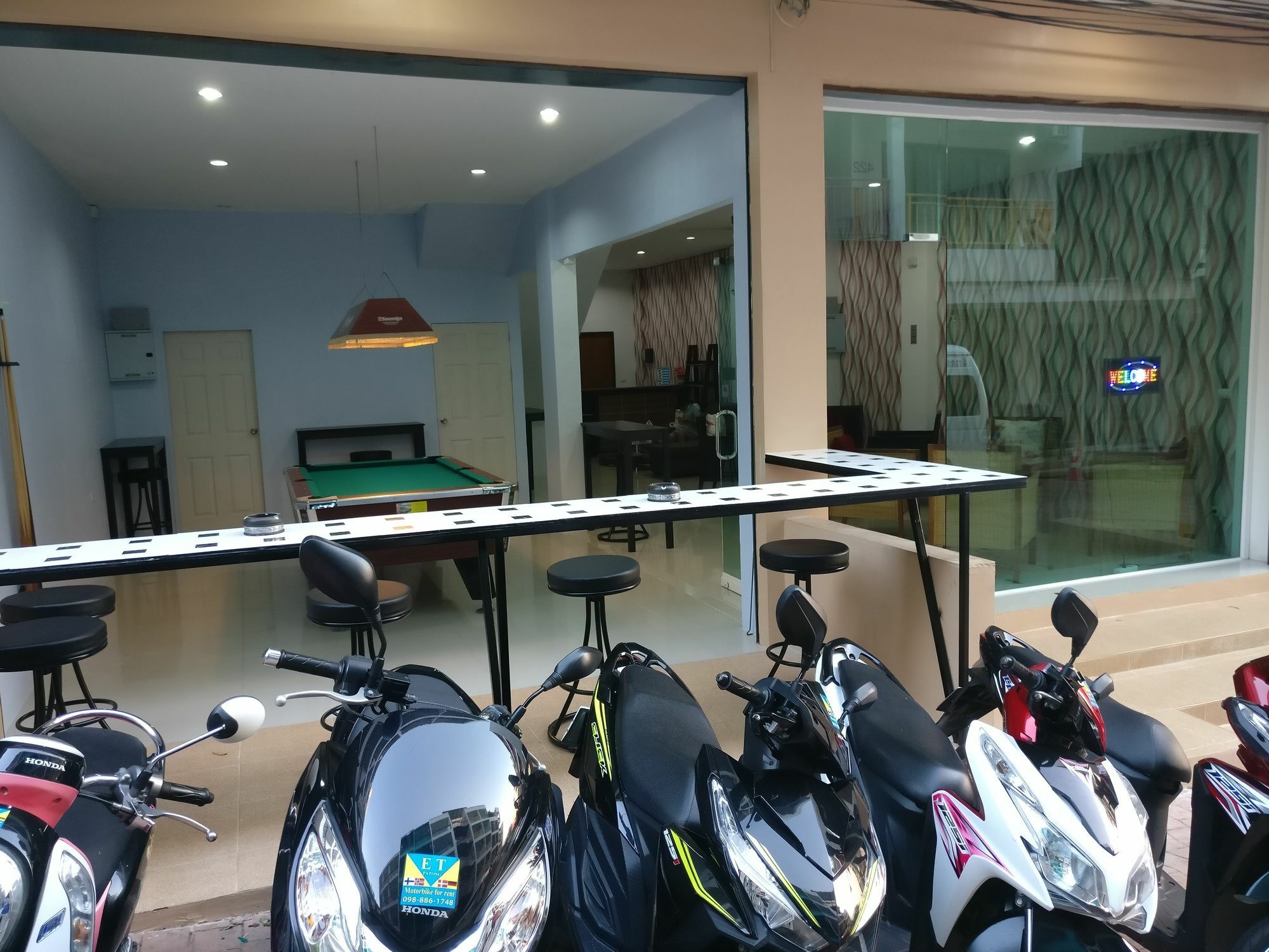 White Sky Boutique Patong Exterior foto